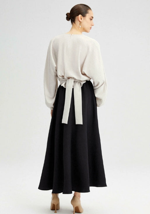 BAT SLEEVE TOP WITH BELT