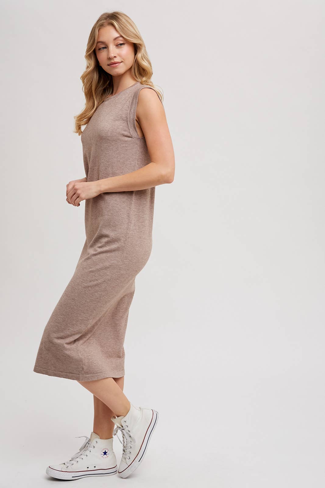 SLEEVELESS KNIT MIDI DRESS