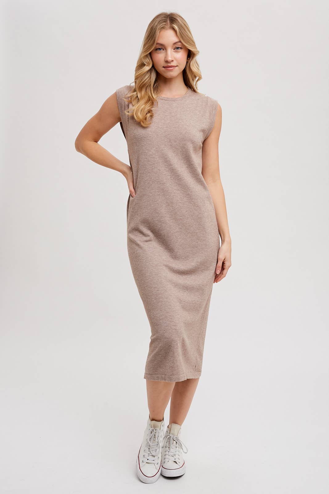 SLEEVELESS KNIT MIDI DRESS