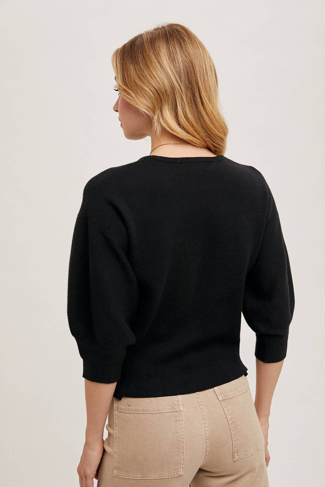 KNIT SWEATER TOP
