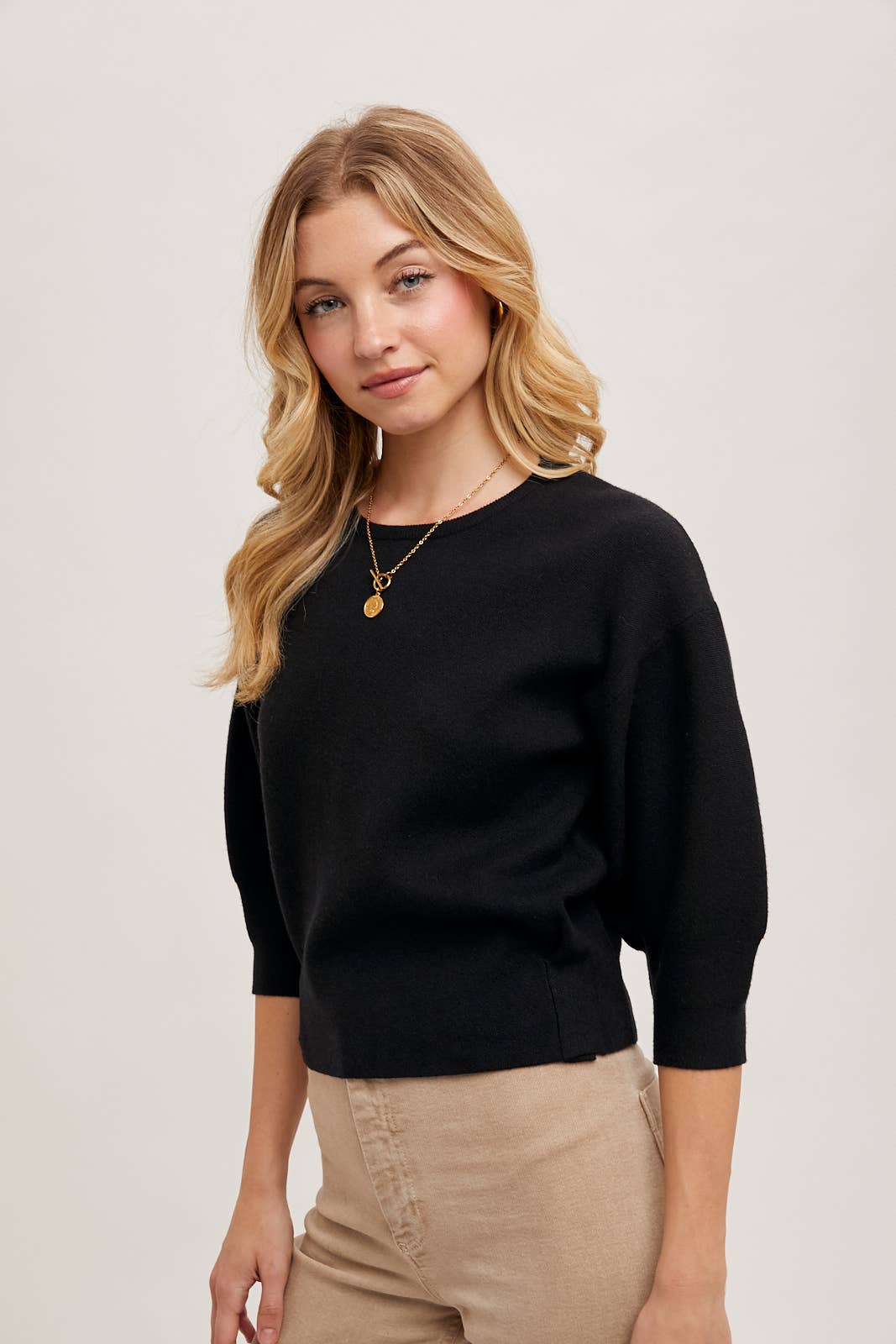 KNIT SWEATER TOP